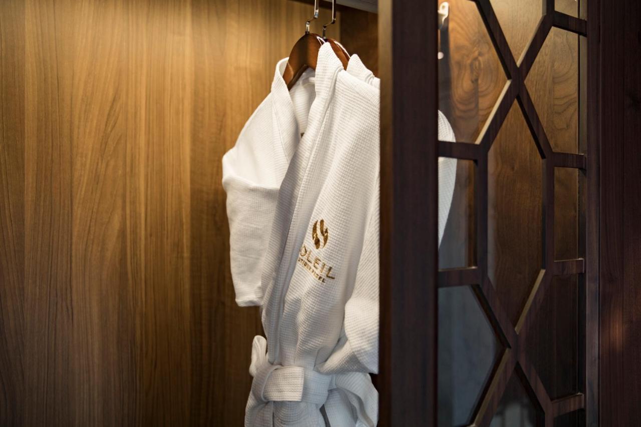 Soleil Boutique Hotel Ханой Екстериор снимка